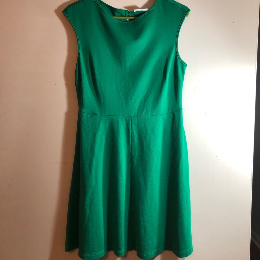 NY&CO Dress with pockets!